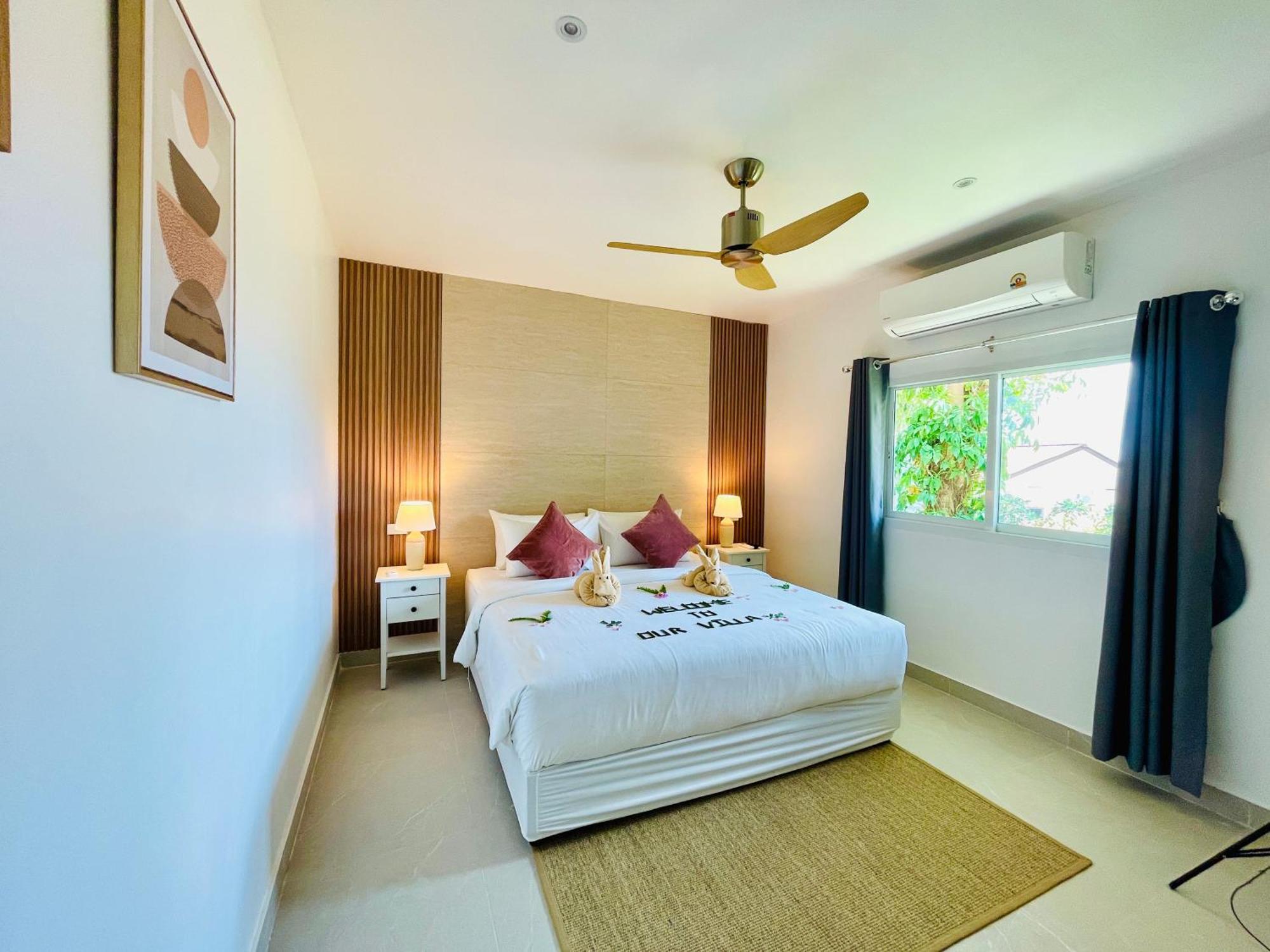Baan Saint-Tropez Seaview Villas Kata Beach Exterior foto
