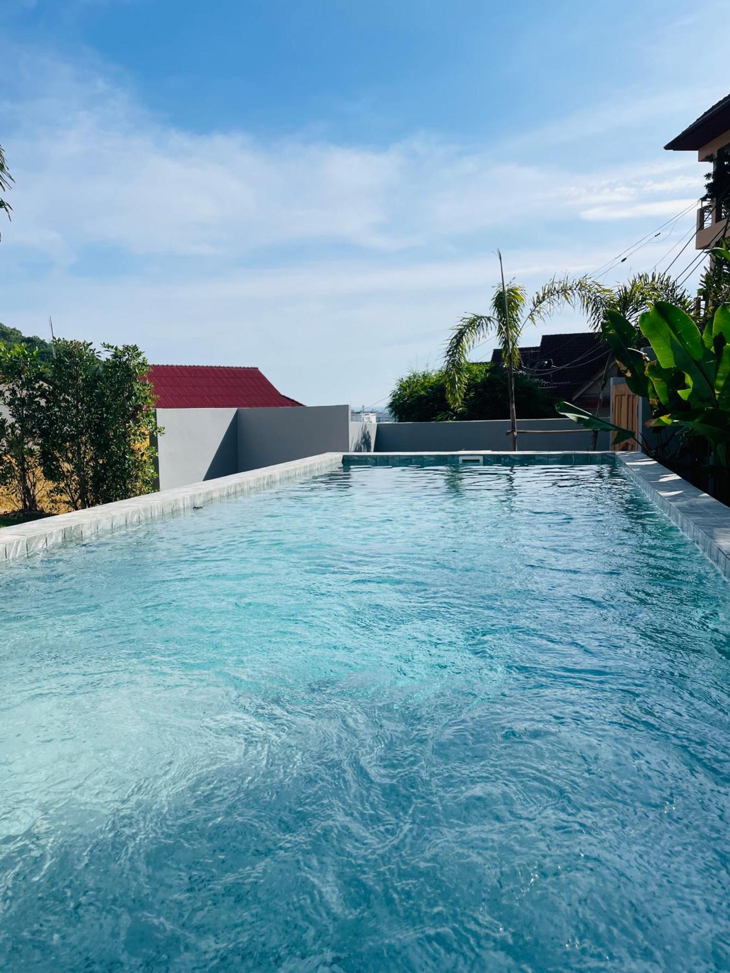 Baan Saint-Tropez Seaview Villas Kata Beach Exterior foto