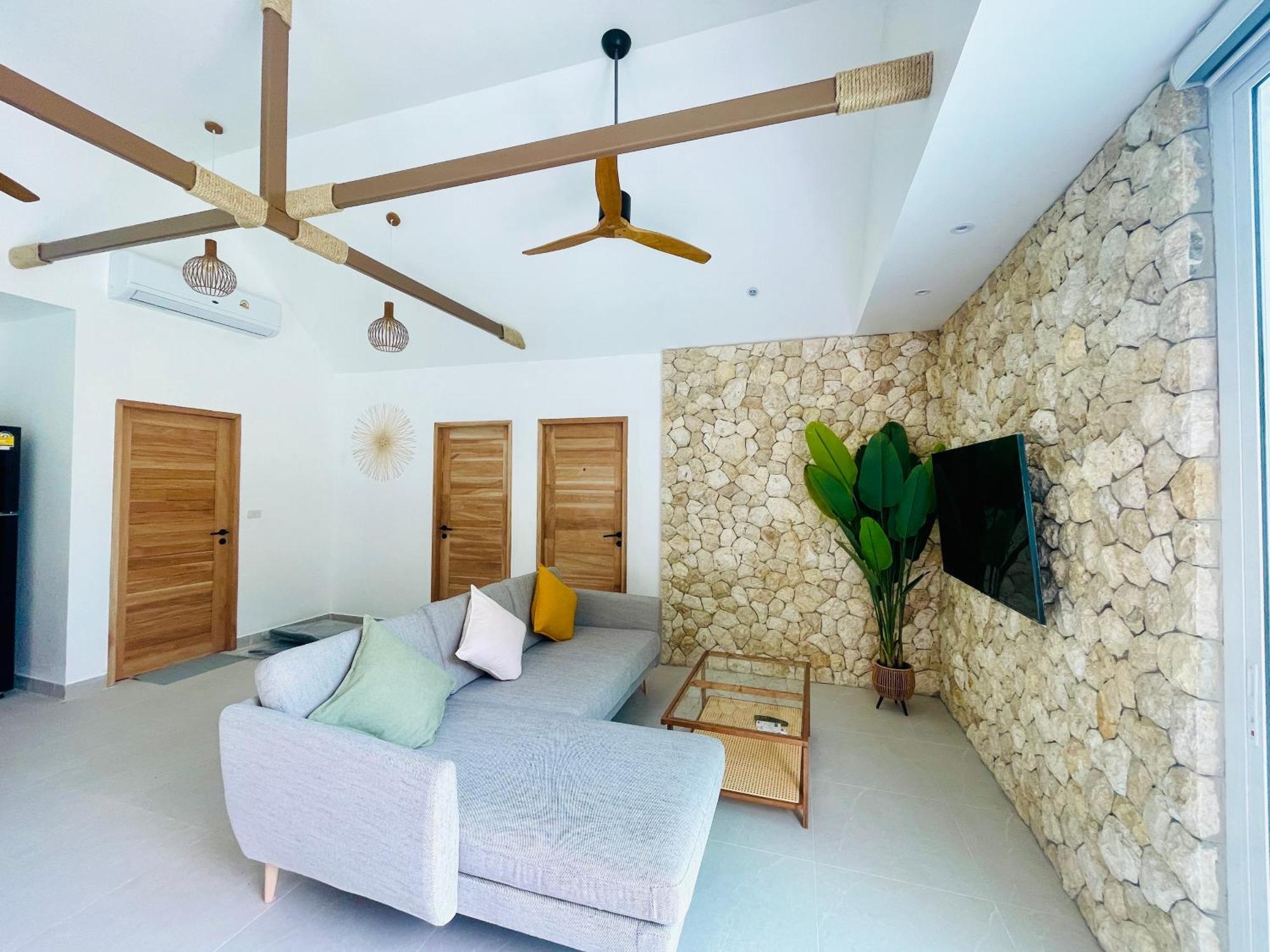 Baan Saint-Tropez Seaview Villas Kata Beach Exterior foto